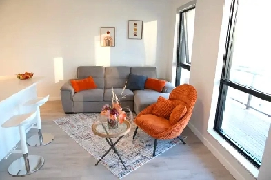 (FOR RENT) 181 King St S, Waterloo Image# 1