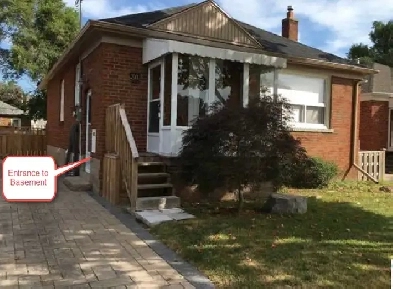 Basement Apartment - Warden & Ellesmere - Renovated – 1 Bedroom Image# 1