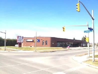 Commercial/Retail Space for Lease at Jeanne D’Arc Plaza Image# 1