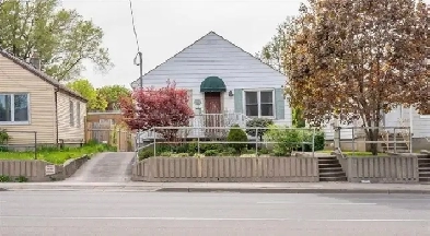 2bed 1 bath for rent | London | $2000 Image# 1