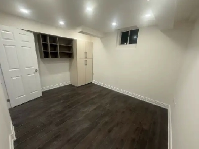 Brand new 2 bedrooms basement Image# 1
