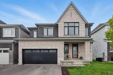 4 Bedroom Home In Barrhaven For Sale (By Owner) Image# 1