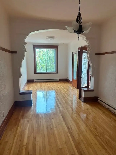 5 1/2 climatisé avec 2 CAC dans l’arrondissement Villeray Image# 1