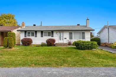 Terrific Tyler-Single 3 Bed home for rent in Aylmer Image# 1