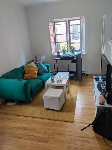 Westmount 2-bedroom apartment (Lease Transfer) Image# 1