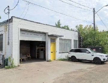Commercial Workshop Space for rent in Prime Etobicoke Location! Image# 8