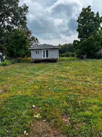 Cottage in St. Williams Image# 3
