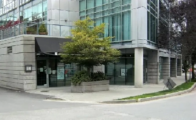 Unique office/retail space in prime Vancouver location Image# 2