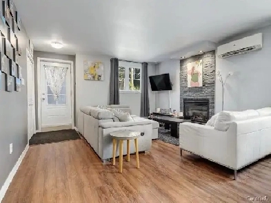 Condo de luxe 4 1/2 à louer - Plancher Chauffant Image# 1