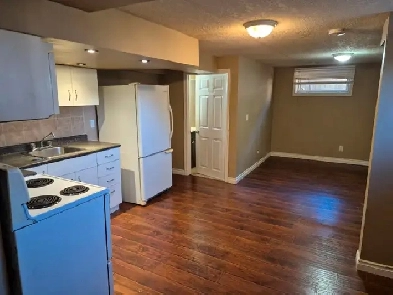 $945 Private Bachelor Studio Suite: Pet Friendly Image# 1