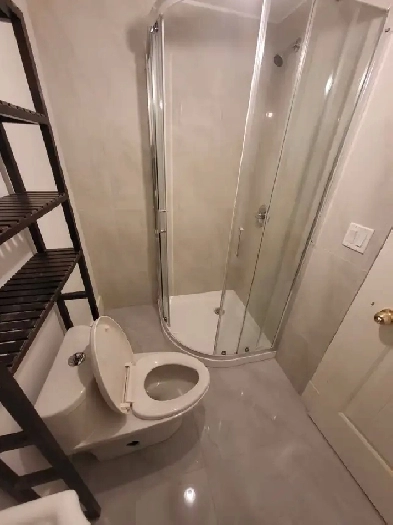 Private room for rent close by Holdom Skytrain Station Image# 8