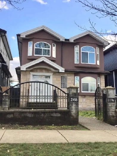 3 Beds Upper Floor - Furnished Image# 1