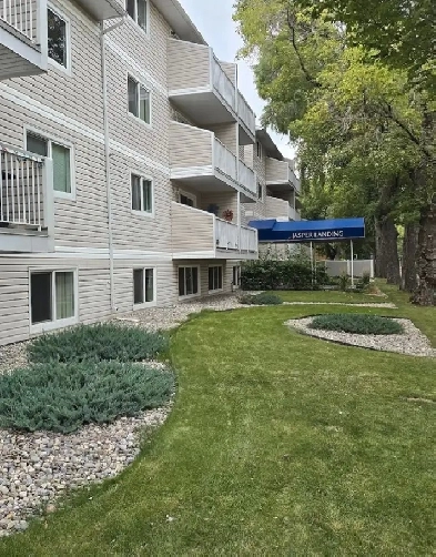 One Bedroom Condo Unit For Rent in the Heart of Edmonton City Image# 1