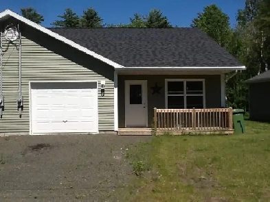 3 bedroom 2 bath duplex with garage Aylesford Image# 4