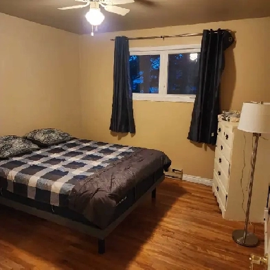 room for rent Image# 5