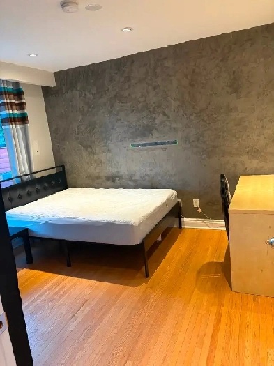 RENT A ROOM AT YONGE AND STEELES NEAR CENTER POINT MALL Image# 1