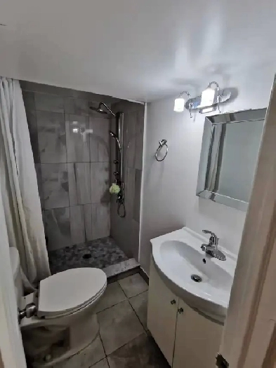 Furnished 1 Bedroom Apartment Near Yonge/Sheppard Start Nov 1 Image# 1