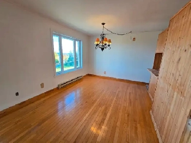 Grand Condo 4½  Premier mois gratuit Image# 1