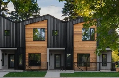 Modern Studio Unit with Private Entrance – Great Access to Downt Image# 1