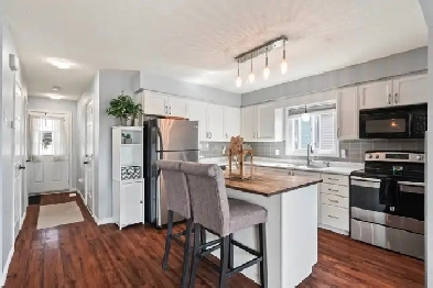 FOR RENT - LISTOWEL Image# 1