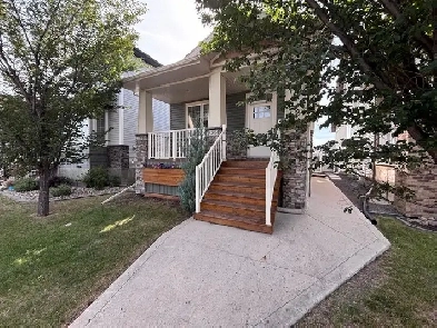 Harbor Landing - Main floor of bungalow available for Rent Image# 1