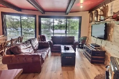 CHALET À QUEBEC AU BORD DE L'EAU - SECTEUR LAC-BEAUPORT Image# 18