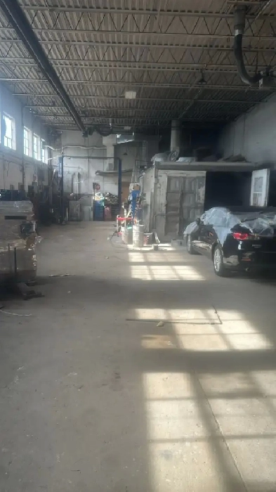 Private Garage for Rent – Auto Body, Paint, or Repair Use Image# 1