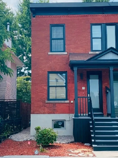 Renovated 2 Bdm/1 Bth Semi-Detached Home, Beechwood, AvailNow! Image# 1