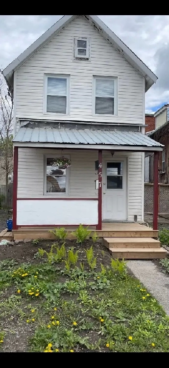 Cozy 1 Bdrm Apt, Near Little Italy, Ensuite Laundry, Oct 1 Image# 1