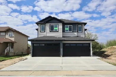 Redwater 3 Bed 2.5 Bed Duplex Dbl Garage For Rent Image# 1