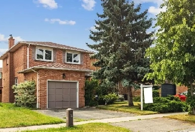 3 bedroom house for rent - $2975 in Brampton (Main and Bovaird) Image# 1