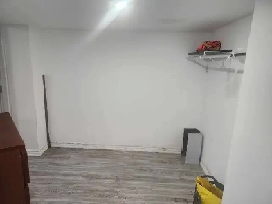 1100 basment 416-825-7740  gore rd Image# 1