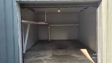 GARAGE-(GALT-VERDUN) à louer pour (automne-Hiver) Image# 1