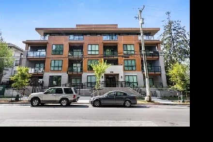 Bright 1-Bed   Den Condo with Parking & Storage – Downtown Poco Image# 1