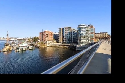 Furnished Harborside Living Image# 9