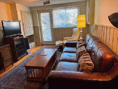 Furnished 1-Bed in Champlain Park – Utilities & Parking All-in Image# 1
