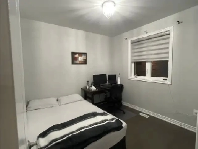 LAST SPOT - Master BedRoom available for rent in Etobicoke Image# 1