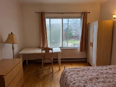 Near Metro monk. room for rent. Image# 1