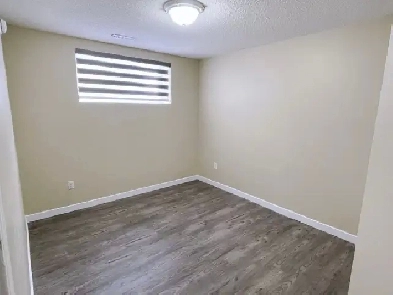 Taralake 2 bedroom basement NE Image# 1