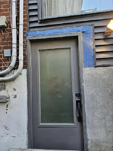 Logement rénové et partiellement meublé à louer Image# 1