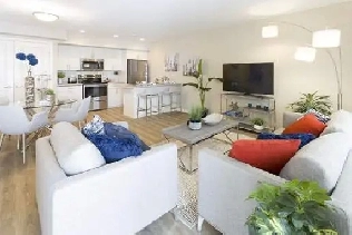 Sublet /2 Bedroom Townhouse Near Costco/Pet Friendly $1830/month Image# 1