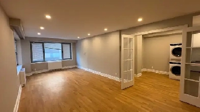 Beautiful 2 Bedroom Apartment , DownTown Montreal! Image# 1