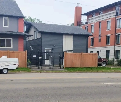 Private room for female available@600$ Image# 1