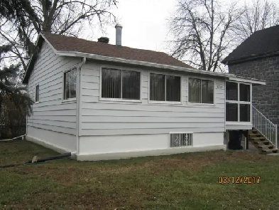 3 Maisons a louer avec garage dans un Quartier tranquille a Fabr Image# 1