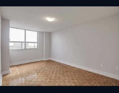 Private room near Islington Subway Station Image# 1