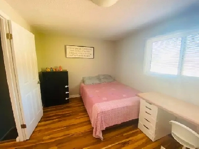 Bright Furnished Master Bedroom  (Utilities Included) Image# 1