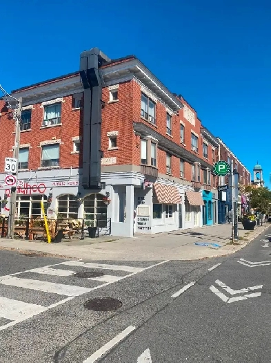 1 bedroom-Greektown Image# 1