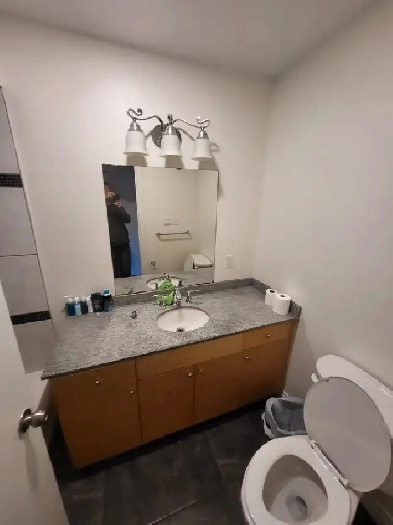 Upstairs big room, Brentwood area in Burnaby Image# 9