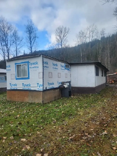 Mobile Home great renovation starter home Image# 9