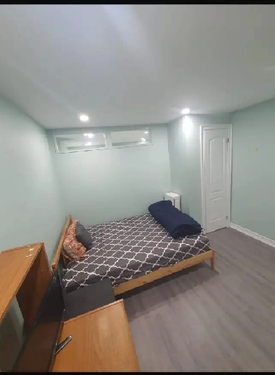 FURNISHED ROOM WITH WASHROOM. Image# 1